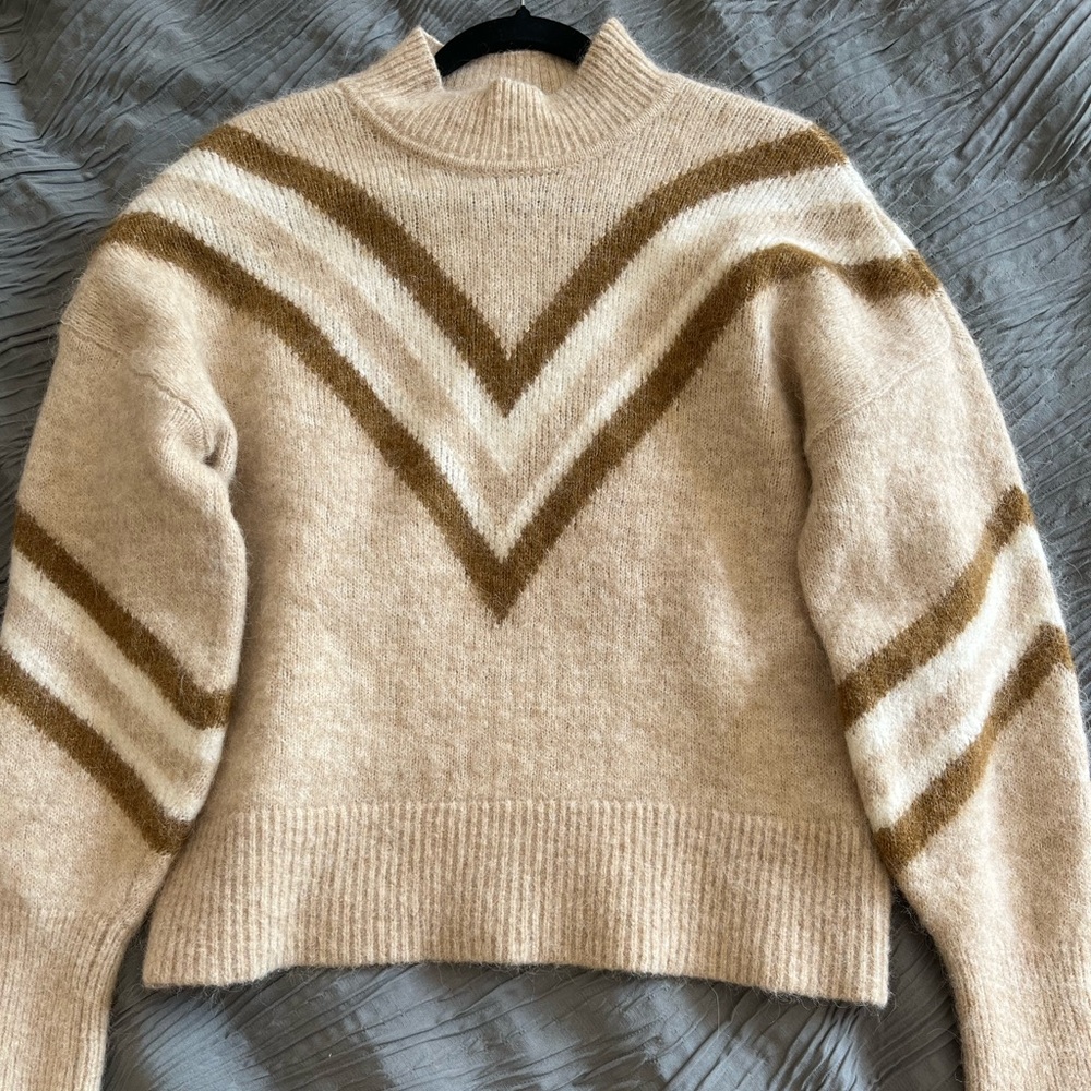 & Other Stories Cream and Tan Chevron Crew Neck Sweater
